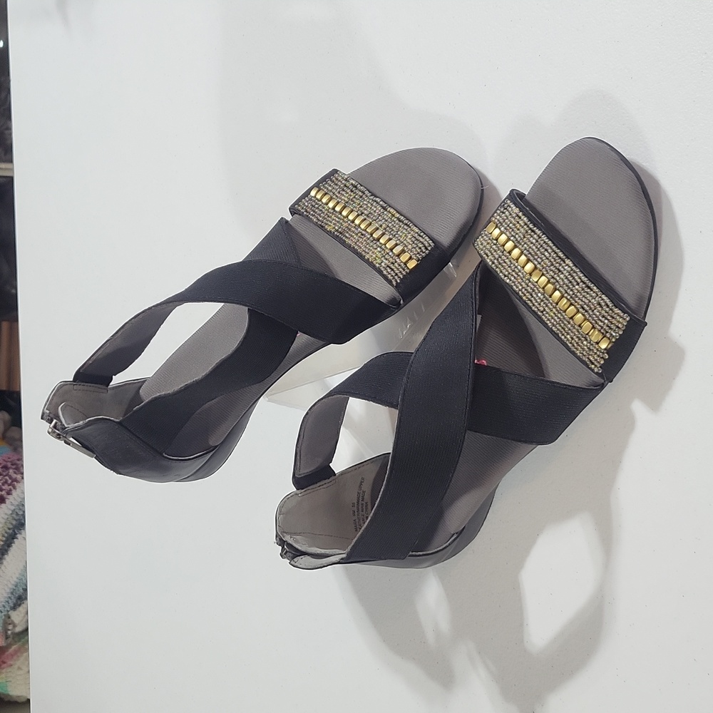 ROS HOMMERSON Black Stretch Mara Gold Tone Beaded Glam Stretch Comfort Sandal